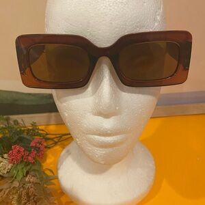 Stylish Brown Sunglasses